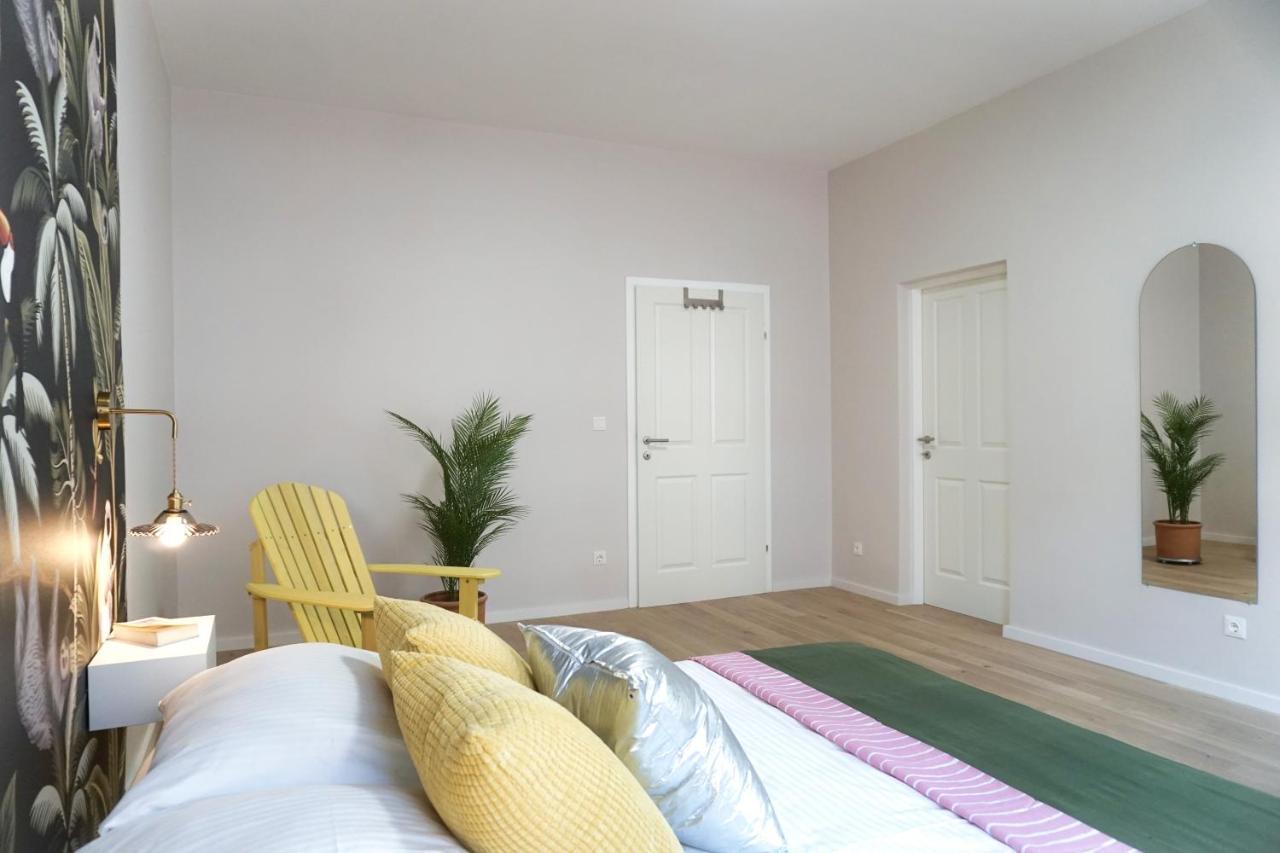Large Apartments - Great For Groups - With Balcony Or Terrace Wien Exteriör bild