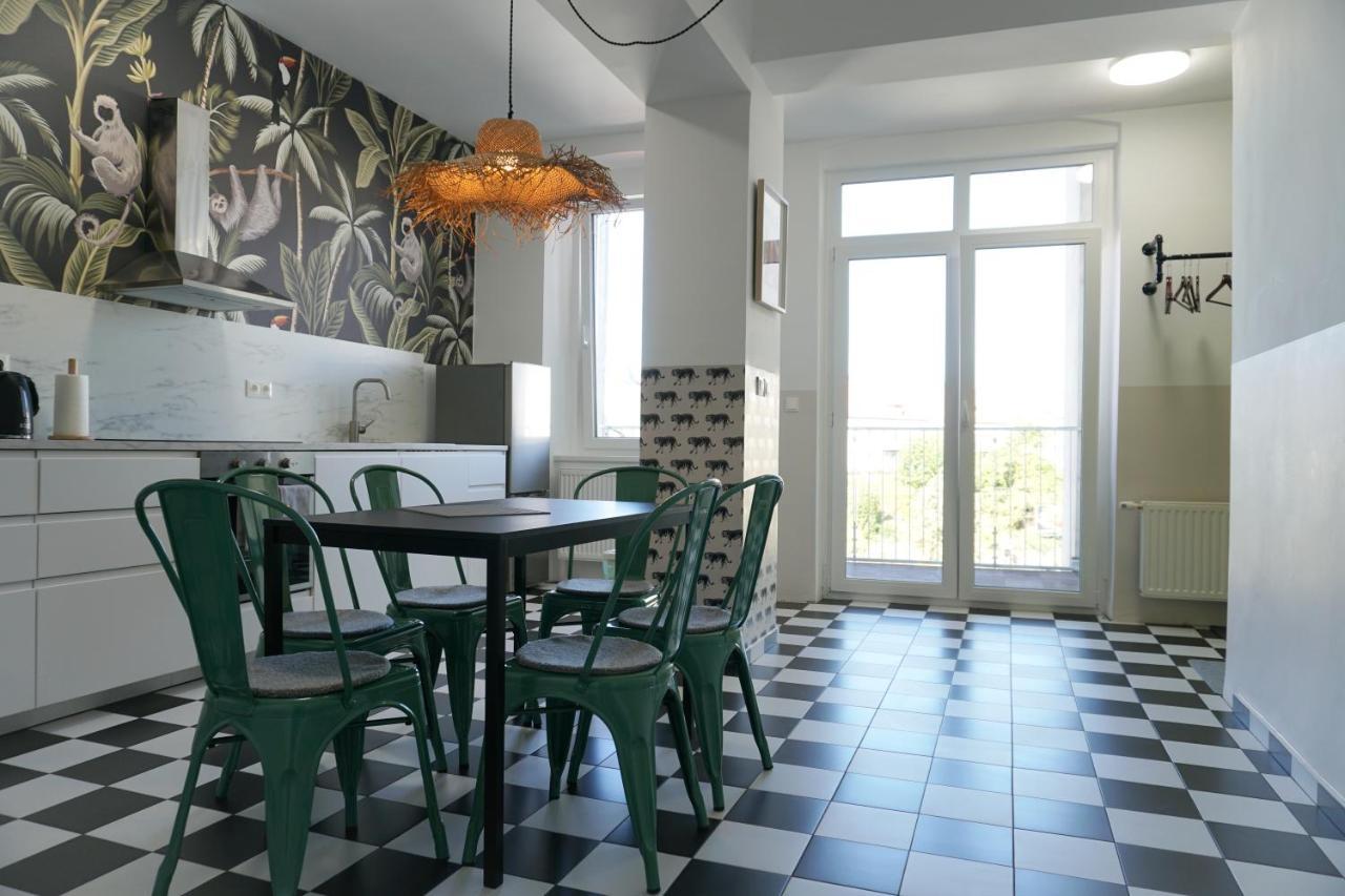 Large Apartments - Great For Groups - With Balcony Or Terrace Wien Exteriör bild