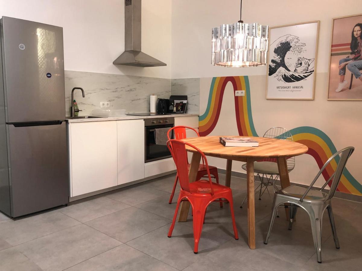 Large Apartments - Great For Groups - With Balcony Or Terrace Wien Exteriör bild