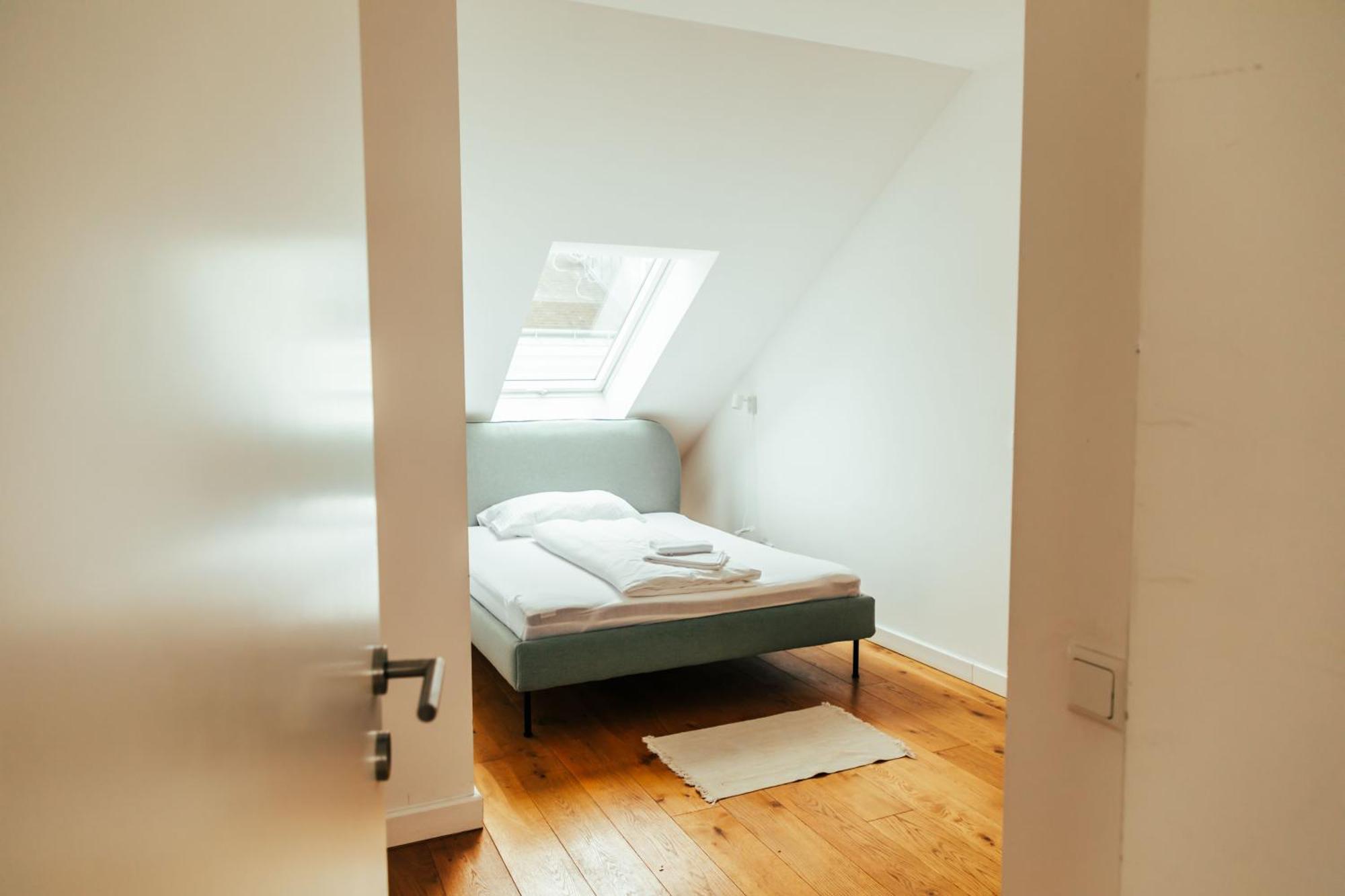 Large Apartments - Great For Groups - With Balcony Or Terrace Wien Exteriör bild