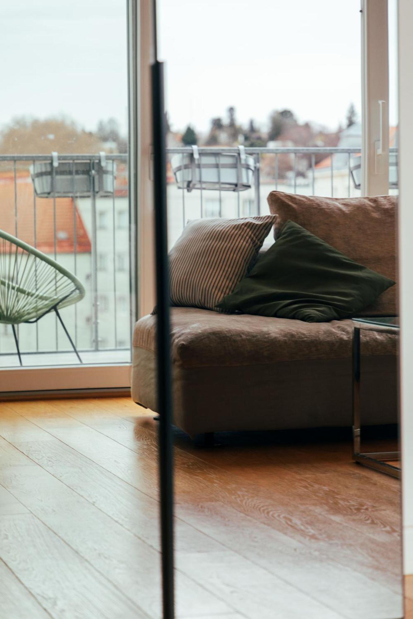 Large Apartments - Great For Groups - With Balcony Or Terrace Wien Exteriör bild